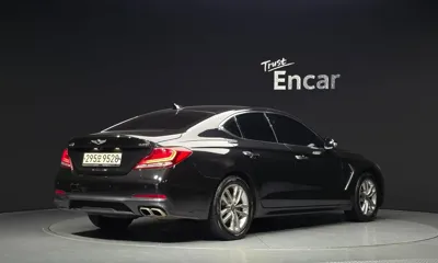 Genesis G70 2018, 109040 км, за 10373.31 USD