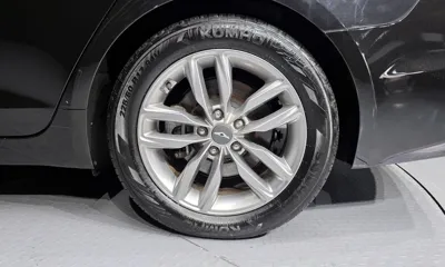 Genesis G70 2018, 109040 км, за 10373.31 USD