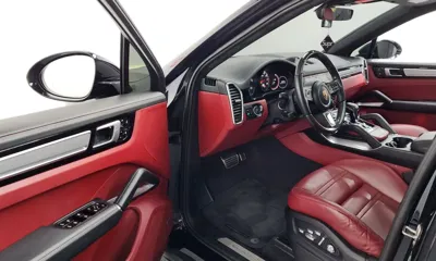 Porsche Cayenne 2020, 78215 км, за 51435.81 USD - фото 10