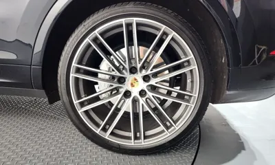 Porsche Cayenne 2020, 78215 км, за 51435.81 USD - фото 21