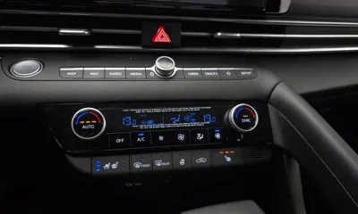 Hyundai Avante 2021, 16398 км, за 11567.96 USD - фото 17