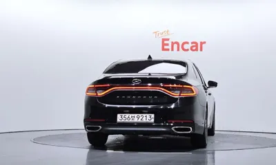 Hyundai Grandeur 2019, 107857 км, за 9383.3 USD