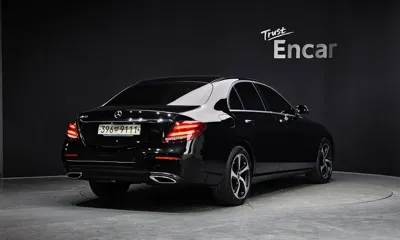Mercedes-Benz E-Class 2020, 27029 км, за 18720.43 USD