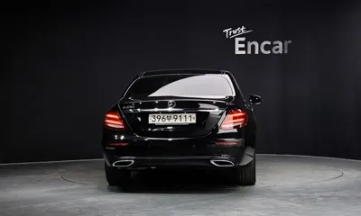 Mercedes-Benz E-Class 2020, 27029 км, за 18720.43 USD