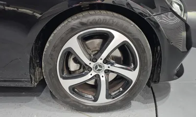 Mercedes-Benz E-Class 2020, 27029 км, за 18720.43 USD