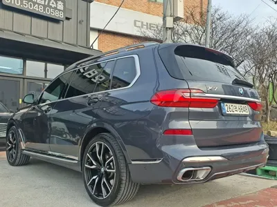 BMW X7 2021, 72350 км, за 45227.78 USD