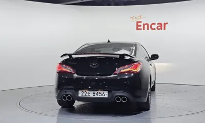 Hyundai Genesis 2013, 174412 км, за 6892.48 USD