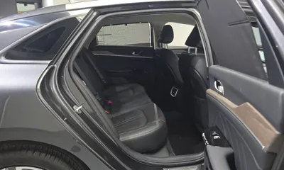 Kia K5 2023, 2012 км, за 18501.64 USD - фото 11