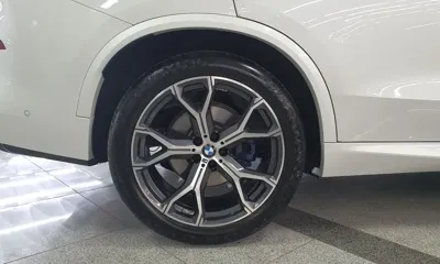 BMW X5 2025, 10099 км, за 68958.75 USD