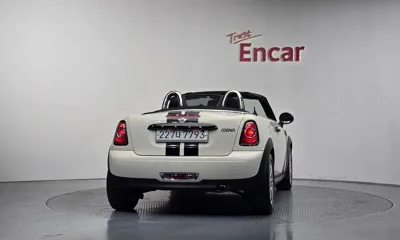 MINI Roadster 2012, 106155 км, за 4923.2 USD