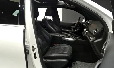 Mercedes-Benz GLE-Class 2022, 41217 км, за 60059.46 USD - фото 10