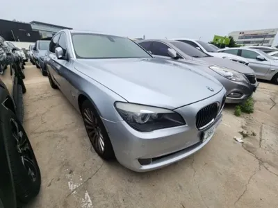 BMW 7-Series 2010, 132648 км, за 4547.23 USD