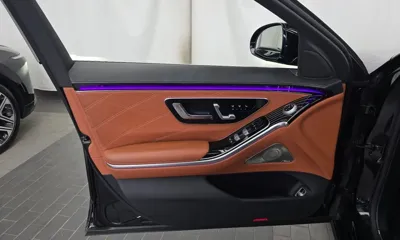 Mercedes-Benz S-Class 2022, 83284 км, за 78114.74 USD - фото 24