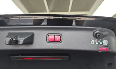 Mercedes-Benz S-Class 2022, 83284 км, за 78114.74 USD - фото 34