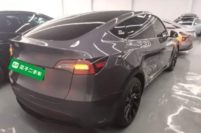 Tesla Model Y 2022, 69900 км, за 28652 USD - фото 6