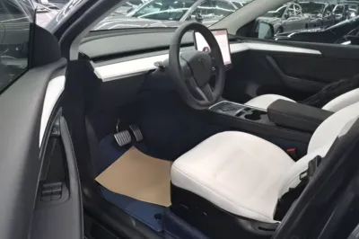 Tesla Model Y 2022, 69900 км, за 28652 USD - фото 18