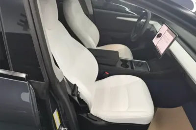 Tesla Model Y 2022, 69900 км, за 28652 USD - фото 19
