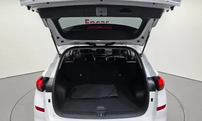 Hyundai Tucson 2019, 88861 км, за 10439.38 USD - фото 20