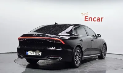 Hyundai Grandeur 2021, 167905 км, за 10043.32 USD