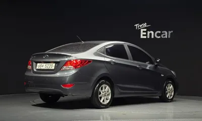 Hyundai Accent 2012, 252427 км, за 1982.16 USD