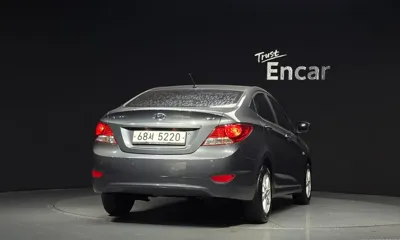 Hyundai Accent 2012, 252427 км, за 1982.16 USD