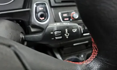 BMW 1-Series 2015, 52170 км, за 8318.47 USD - фото 18
