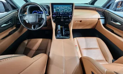 Toyota Alphard 2024, 57168 км, за 59458.2 USD - фото 7