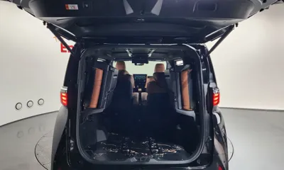 Toyota Alphard 2024, 57168 км, за 59458.2 USD - фото 20