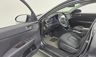 Kia K5 2019, 62202 км, за 8861.76 USD - фото 10