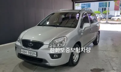 Kia Carens · 2012 год