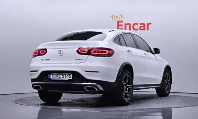 Mercedes-Benz GLC-Class 2023, 32994 км, за 37350.66 USD
