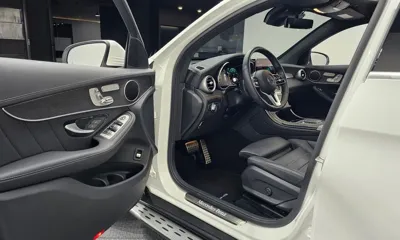 Mercedes-Benz GLC-Class 2023, 32994 км, за 37068.42 USD - фото 10