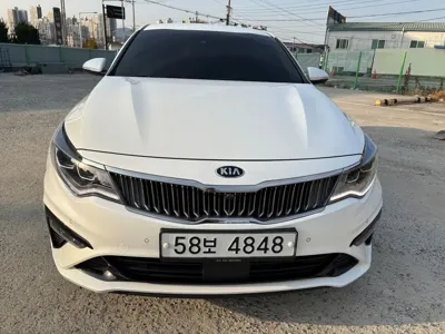 Kia K5 2019, 79056 км, за 8402.26 USD