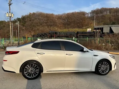 Kia K5 2019, 79056 км, за 8402.26 USD - фото 18