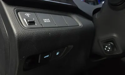 Hyundai Grandeur 2014, 89188 км, за 5596.09 USD - фото 15