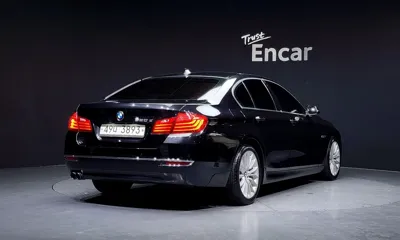 BMW 5-Series 2016, 120626 км, за 10505.45 USD