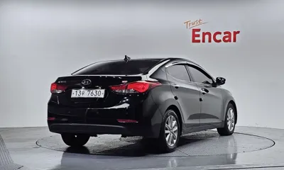 Hyundai Avante 2014, 151888 км, за 2565.12 USD