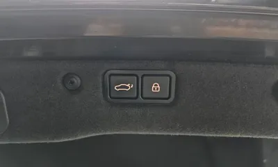 Hyundai Equus 2012, 165354 км, за 3900.41 USD - фото 20