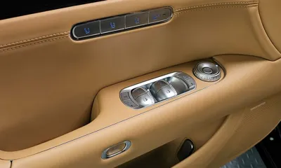 Genesis G90 2023, 110580 км, за 32247.57 USD - фото 19