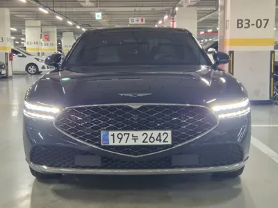 Genesis G90 · 2022 год