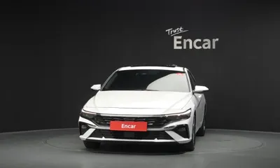 Hyundai Avante 2024, 33100 км, за 14201.96 USD