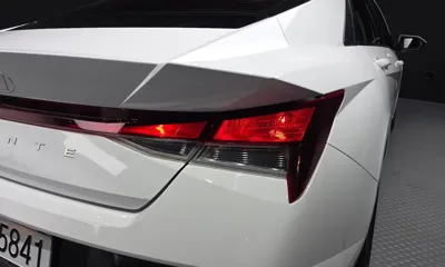 Hyundai Avante 2024, 33100 км, за 14195.48 USD - фото 23