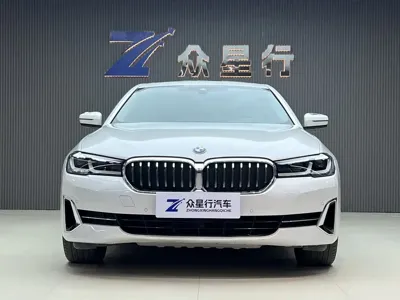 BMW 5 Series 2022, 62000 км, за 30367.52 USD
