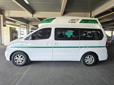 Hyundai Starex 2015, 24000 км, за 8457.22 USD