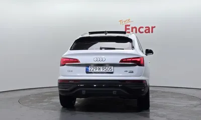 Audi Q5 2022, 34120 км, за 29005.61 USD
