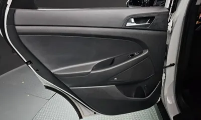 Hyundai Tucson 2019, 100633 км, за 10831.04 USD - фото 25