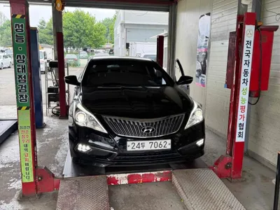 Hyundai Grandeur · 2015 год