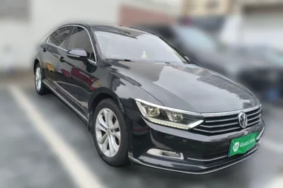 Volkswagen Magotan 2018, 85600 км, за 11068 USD