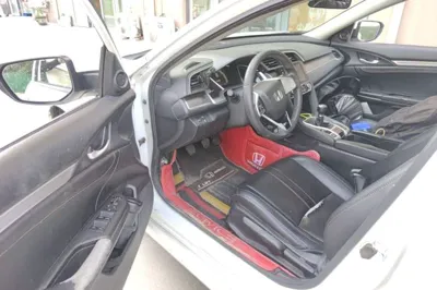 Honda Civic 2016, 120600 км, за 6542 USD - фото 16