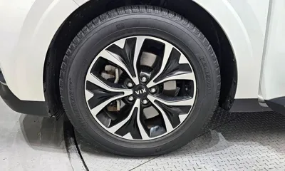 Kia Canival 2021, 65742 км, за 17682.1 USD